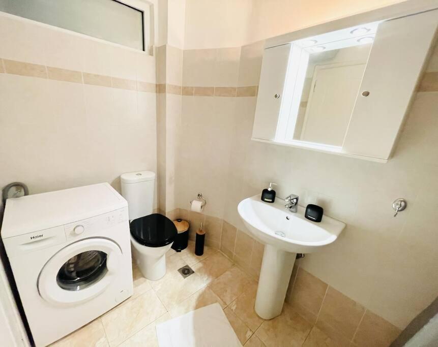 Apartmán Clio Muse Atény Exteriér fotografie